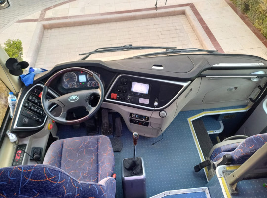 HIRE LUXURY BUSES IN DUBAI IN 2022