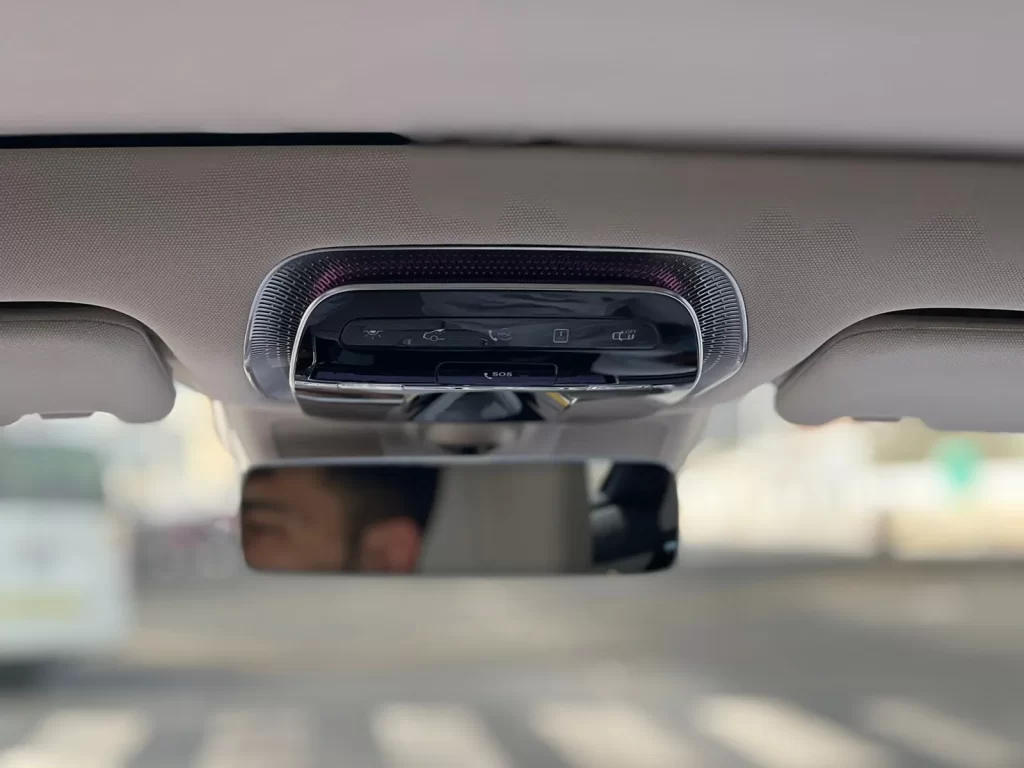 Benefits of Hiring a Car with a Driver