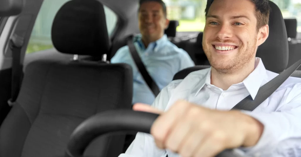 Reasons Why You Should Rent a Car with Driver in Dubai