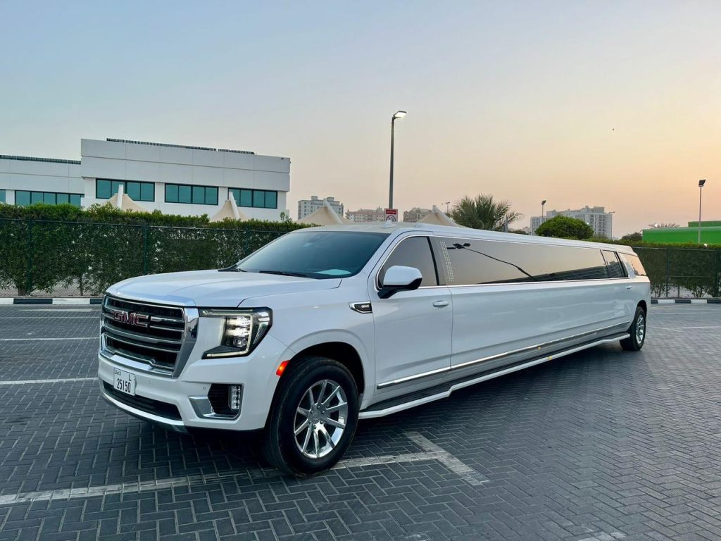 GMC Yukon (Limo)