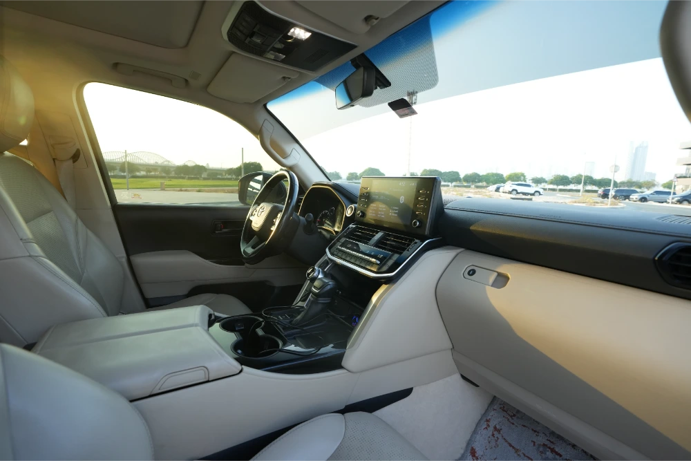 Abu Dhabi airport transfer service