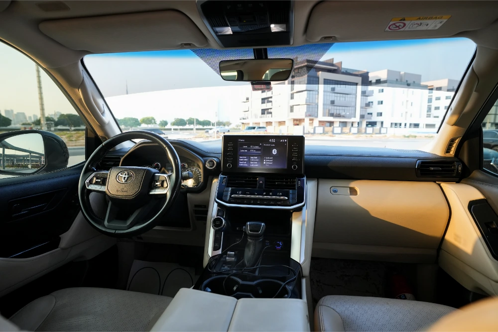 Al Ain airport transfer service