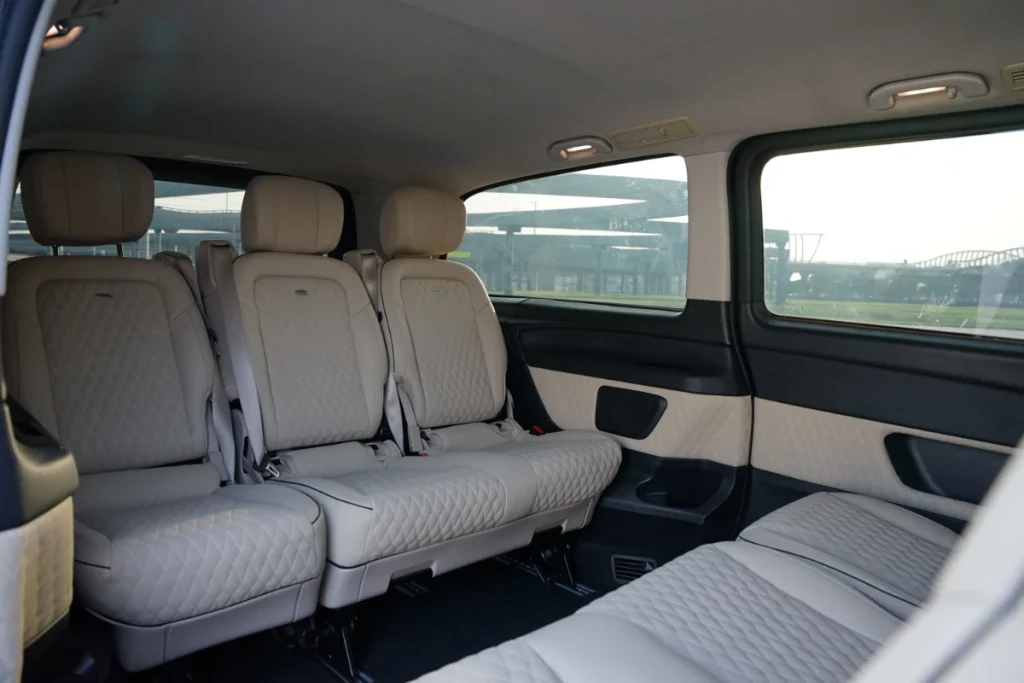 family van rental Dubai